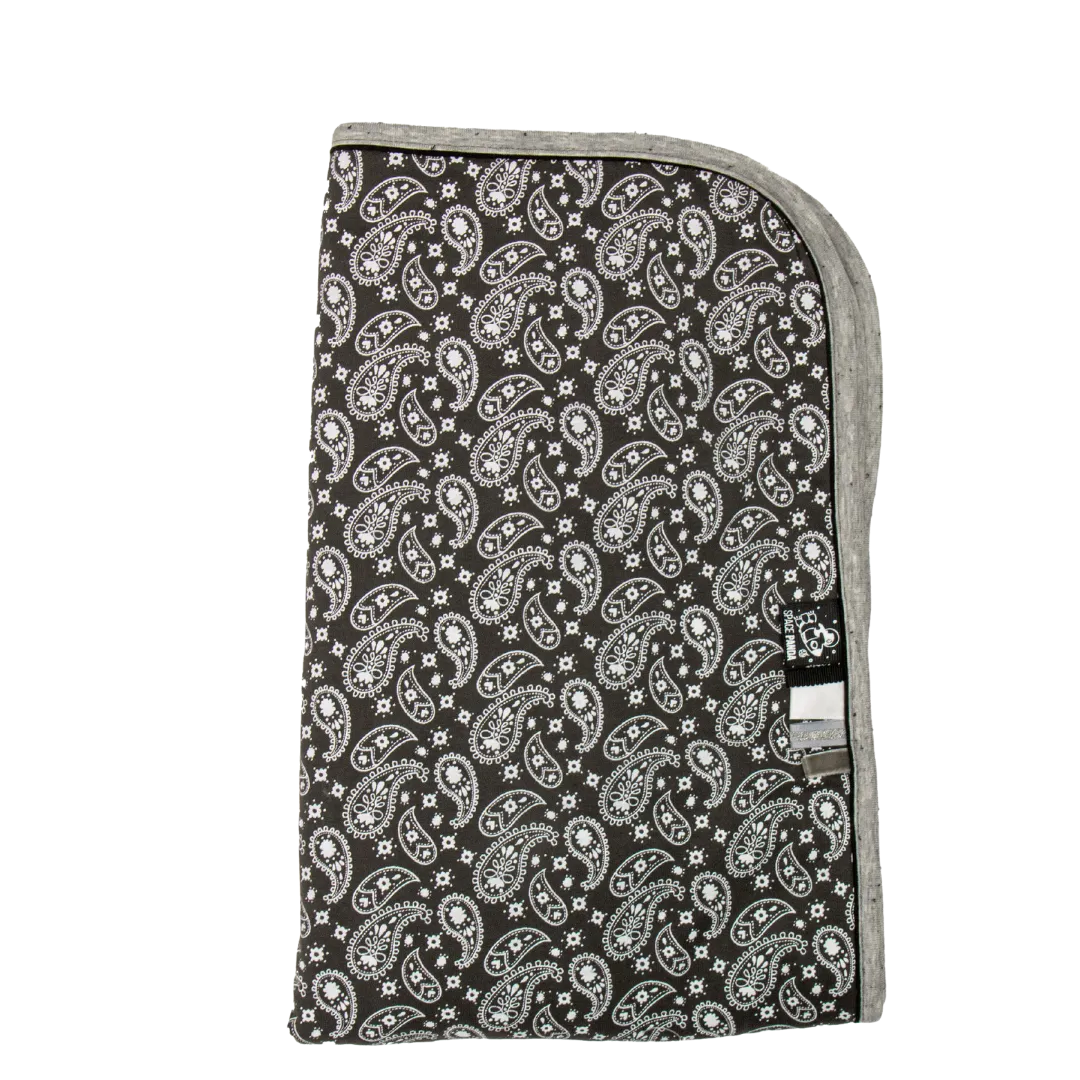 Dark Paisley Summer Blanket