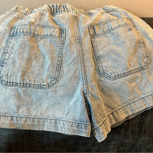 DL1961 Denim Blue Women's Shorts size 29 waist