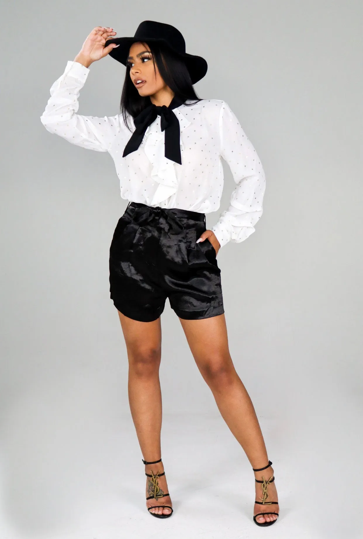 LONG SLEEVE BOW TIE SHIRT (Cream)