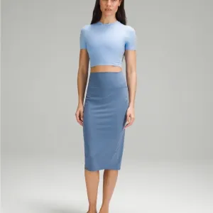 Lululemon Nulu Slim Fit Oasis Blue Skirt NWT Sz 6 &amp; 8