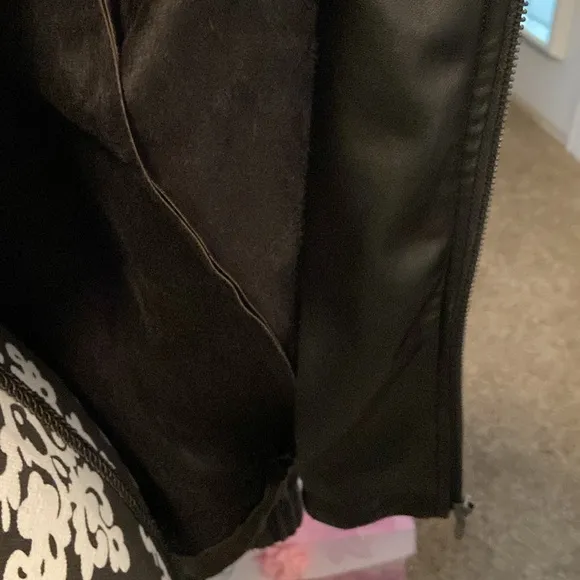 MarlaWynne Faux Leather Jacket Hood Pockets Black Size Large