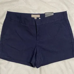 NWT Banana Republic Hamptons Dark Denim Blue Shimmer Shorts 3 1/2&quot;