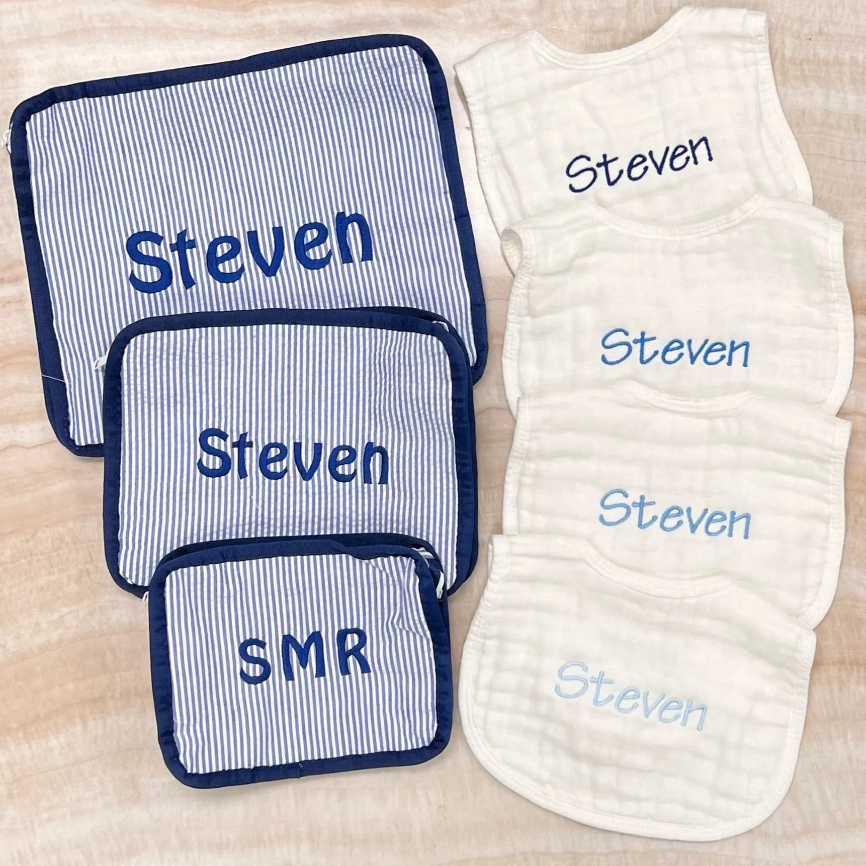 Personalized White Muslin Cotton Set of 4 Baby Bibs