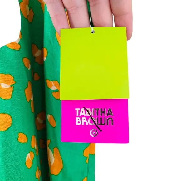 PLUS Tabitha Brown X Target NWT Linen Blend Neon Green &amp; Orange Leopard Short 2X