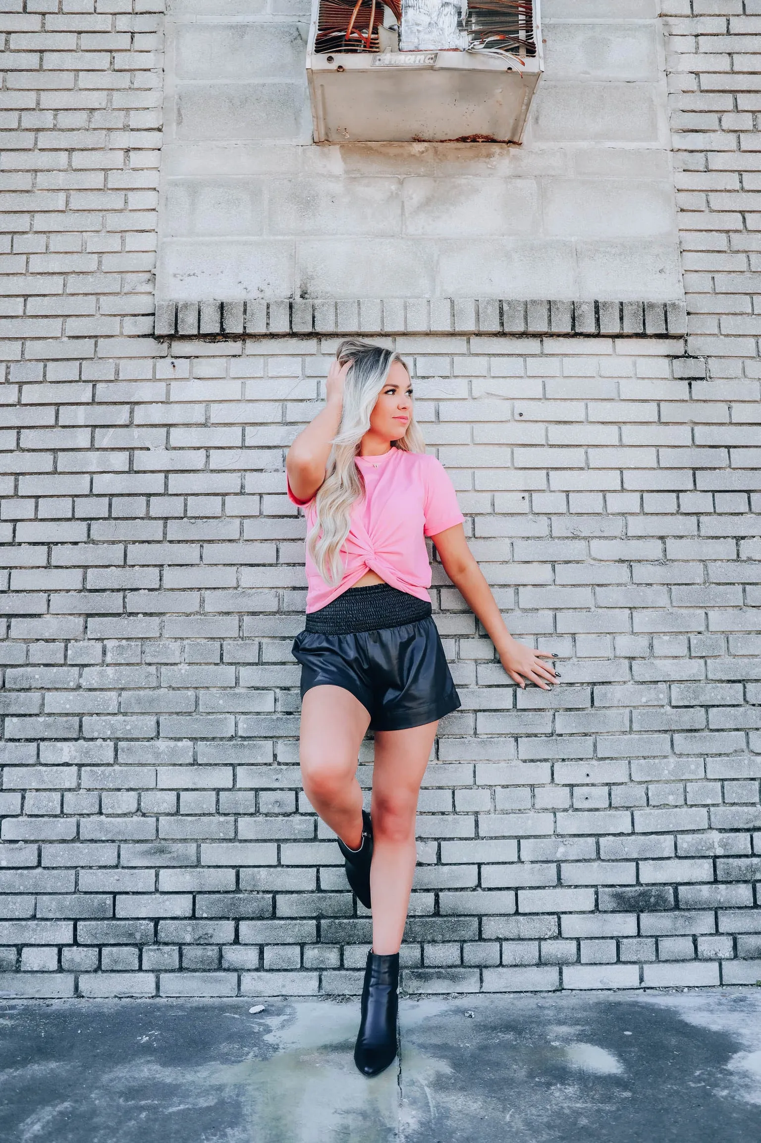 Spiral Knot Crop Top - Bubblegum