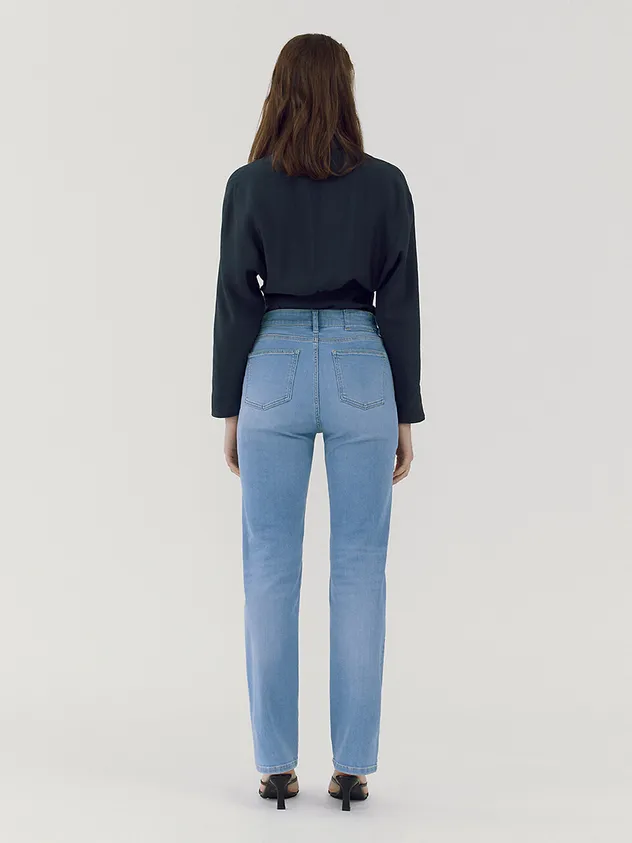 Straight Skinny Jeans - Light Blue