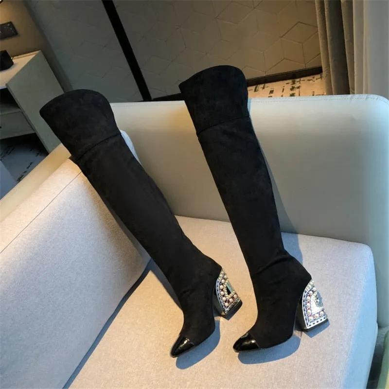 Women Pointed-Toe Boots Catwalk Style With Pearl